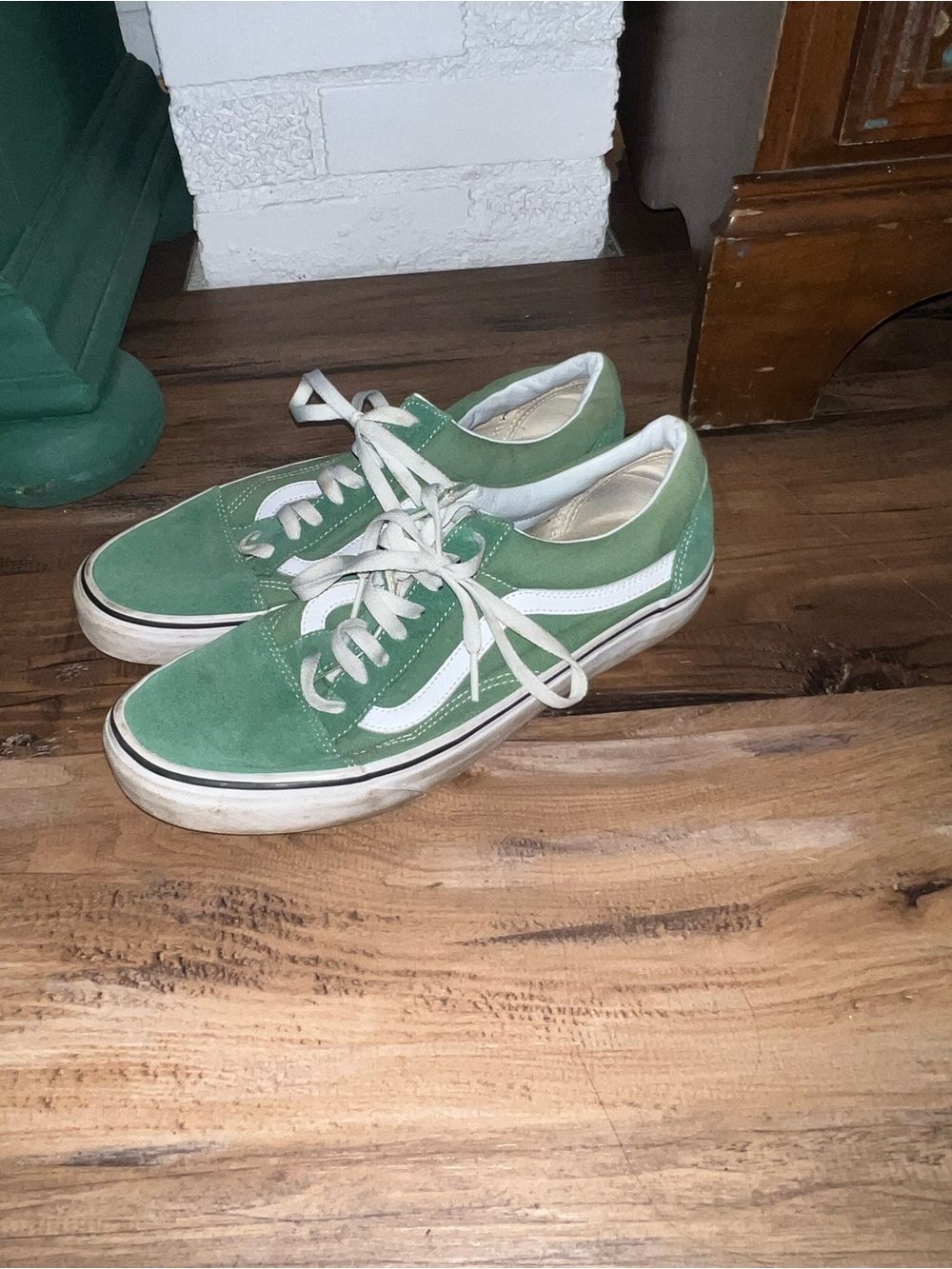 Men’s green vans